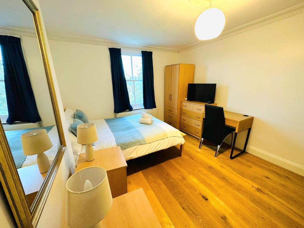 Cosy Home In Kensington - Great Location! 3 Minutes Walk To Earl'S Court Station Londyn Zewnętrze zdjęcie